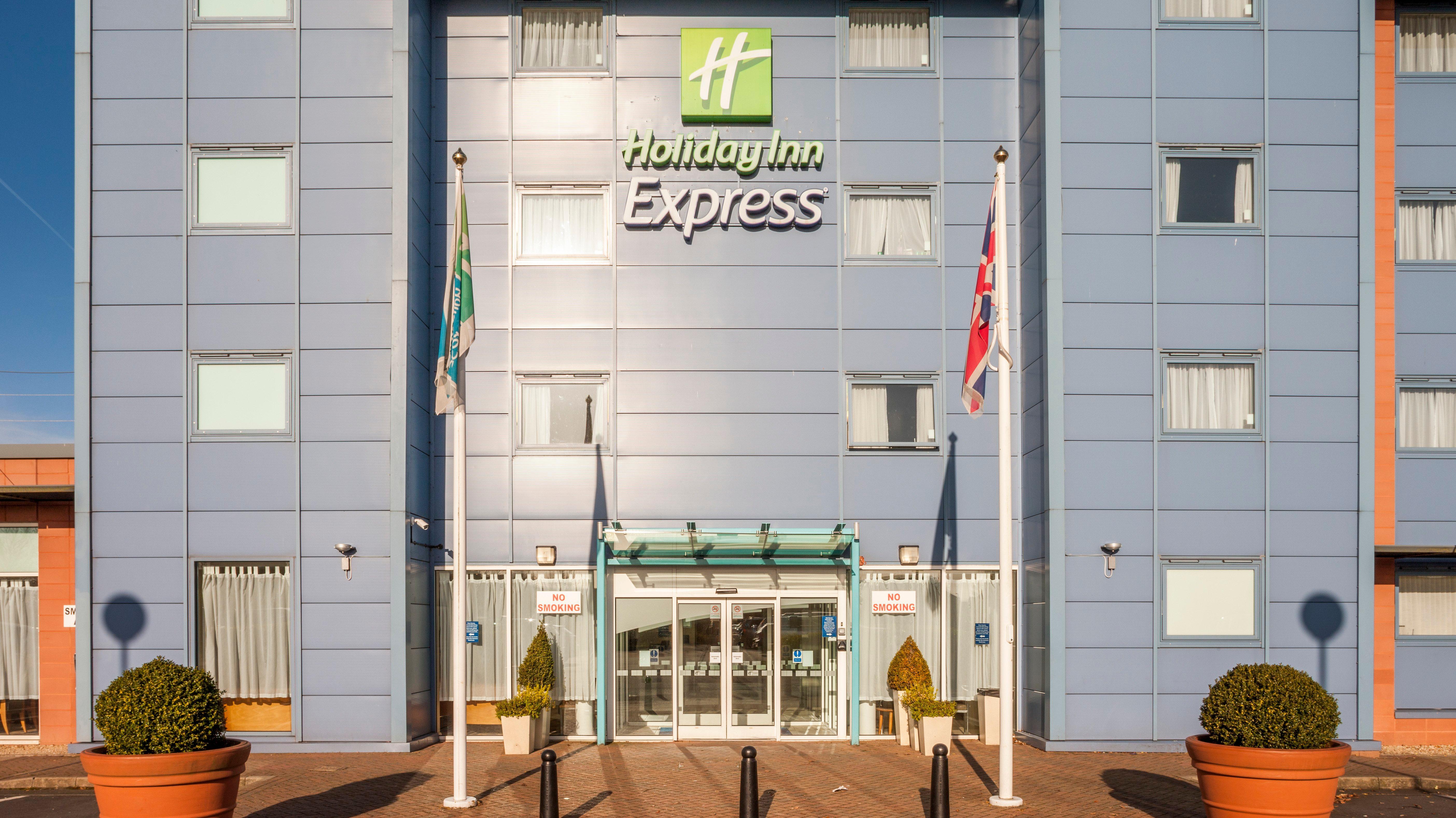 Holiday Inn Express Oxford Kassam Stadium By Ihg Esterno foto
